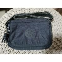 ราคา กระเป๋าสะพาย Kipling Abanu % สีเทาเข้ม (4766299295)
