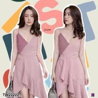 ราคา TwinsShopVipพร้อมส่ง TW22222 เดรสสายเดี่ยวทูโทนแต่งไขว้ด้านหน้า .. (27119632632)