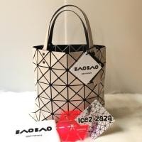 ราคา USED BAO BAO ISSEY MIYAKE 6x6 BLOCK (107282123)
