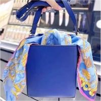 ราคา แท้ Estee Lauder กระเป๋า Blue Crossbody Bag with Removable Pouch (ไม่มีกล่อง) (41423202237)