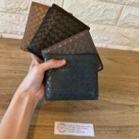 ราคา กระเป๋าสตางค์ Bottega Veneta ของแท้ 100% มือสอง (28375274240)