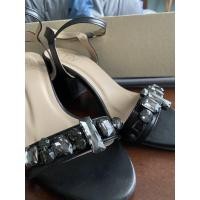 ราคา รองเท้าส้นสูง zyn สีดำ size 37’’ (8946941553)