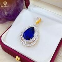 ราคา ส่งฟรี จี้ไพลินทรงหยดน้ำล้อมเพชร เครื่องประดับไทย พูนทรัพย์ มีใบรับประกัน PD300P600 (25976272879)