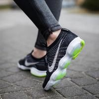 ราคา NIKE FLYKNIT ZOOM AGILITY รองเท้าฟิตเนส ลำลองหญิง OREO (1080978401)