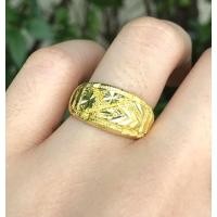 ราคา ทองปลอม แหวนทองหุ้ม ลายเหลี่ยมดอกจิก หนัก 1 RG19 (24734471149)