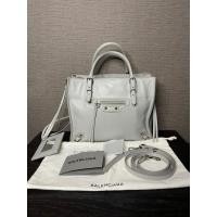 ราคา กระเป๋า Balenciaga รุ่น Papier mini shoulder (23172499350)