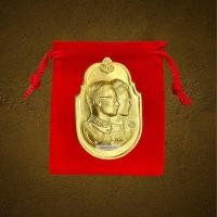 ราคา เหรียญสมเด็จ ร.9 คู่สมเด็จพระราชินี เหรียญสองพระองค์ เหรียญพระราชทาน หลัง ภปร. สก เนื้อชุบทอง พร้อมถุงกำมะหยี่ (45051569029)