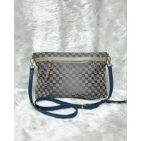 ราคา กระเป๋าผ้า แบรนด์ Sisley ฝรั่งเศส ปรับได้ 2 ทรง แบบทรงถือ ใหม่ (18604936737)