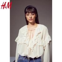 ราคา เสื้อเบลาท์ ผ้าชีฟอง คอระบาย สีครีม ผ้าชีฟอง อลังการ H & M ผ้าสวยมากๆ มือสอง ผูกโบว์ที่คอ (29608151048)