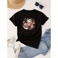 ราคา ผู้หญิง เสื้อยืดแขนสั้นพิมพ์ลายดอกไม้โบฮีเมียนผ้าฝ้าย - สีดำ พร้อมดอกกุหลาบสีชมพูและใบไม้สีเขียว (46704756220)