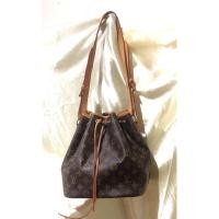 ราคา กระเป๋าแบรนด์เนมแท้มือสอง หลุยส์แท้ Louis Vuitton Petit Noe PM Monogram canvas จีบหลุยส์โมโนแกรม (4388727228)
