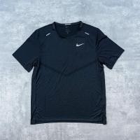 ราคา เสื้อวิ่ง NIKE RISE 365 ของแท้ พร้อมส่ง (29670399844)