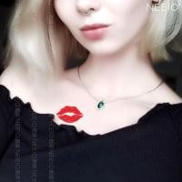 ราคา สติ๊กเกอร์รอยสัก Red Lip Charm เซ็กซี่ผู้หญิง Clavicle Red Lip พิมพ์ภาษาอังกฤษ LOVE กันน้ําหญิง (26291181482)