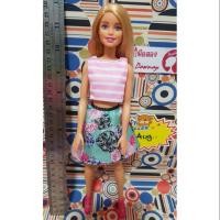 ราคา Mattel2015 มือสองขาแข็ง พร้อมชุดรองเท้าสภาพดี ถอดได้ (2638969628)