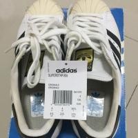 ราคา Adidas superstar 80s vintage DLX สีขาว ของแท้ มือสอง รุ่นนี้หายาก (2913672814)