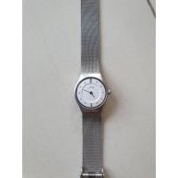 ราคา ส่งฟรี!!! นาฬิกา Skagen เบ้าเพชร ของแท้ 100% ขอบมีรอยบิ่นเล็กน้อย 1 จุด ไม่มีผลต่อการใช้งาน อย่างอื่นใช้งานได้ดีปกติ (5048607548)