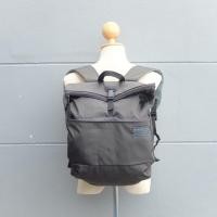 ราคา ส่งฟรี กระเป๋าเป้มือสอง mandarina duck จุเยอะ (1963657699)