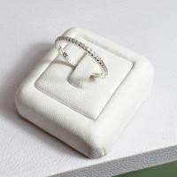 ราคา แหวนเงินแท้ 92.5% แหวนแถว ฝังเพชรรัสเซียรอบวง ประกายสวยสุดๆ (4015091491)