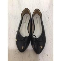 ราคา รองเท้าshoe storyสีดำ เบอร์ 35 สภาพดีมาก no box (6669500396)