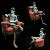 ราคา 12 ซม. Attack On Titan Levi on Sofa PVC Action Figure (45902582445)