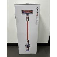 ราคา เครื่องดูดฝุ่นไร้สาย Dyson V8 Slim Fluffy+ ของใหม่มือ 1 สภาพ100% (14156767341)