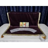 ราคา ผ้ากำมะหยี่ปูโต๊ะดูดวงไพ่ยิปซี ทาโรต์ Tarot สีม่วงเปลือกมังคุด ขอบทอง ขนาด 1 นิ้ว (4679882558)