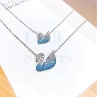 ราคา สร้อยคอ Swarovski รุ่น Iconic Swan necklace (20877631938)