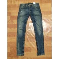 ราคา Dsquared2 กางเกงยีนส์ซิปด้านล่าง (28037918177)