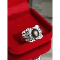 ราคา CGI Certificate Black Star Sapphire Ring with white natural zircon 3.05 ct size 9.5 US or 59 (20777120750)