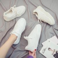 ราคา [สินค้าพร้อมส่ง จาก]รองเท้าหนังนิ่มทรงสปอร์ต มีs.35-40 (13996342134)