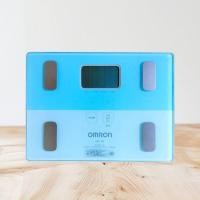 ราคา เครื่องชั่งน้ำหนัก️ ดัชนีมวลกาย Omron HBF -225 สีฟ้า จากญี่ปุ่น (29712860568)