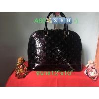 ราคา กระเป๋าหนังแก้วทรงถือลายหลุยส์✌️ (22300706636)