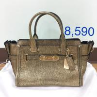 ราคา Coach Swagger 27 Gold (313661764)