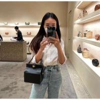 ราคา used กระเป๋า bunnybox หนังแท้ house of little bunny (26604137807)