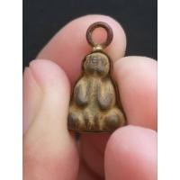 ราคา พระปิดตาเข่าตุ่มสองหน้า หล่อโบราณ หลวงพ่อเดิม วัดหนองโพธิ์ จ.นครสวรรค์ องค์จิ๋ว (20992150761)