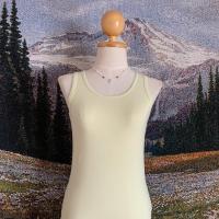 ราคา เสื้อกล้าม Calvin Klein อก30-32 มือสอง (27392461652)