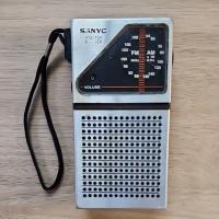 ราคา Sanyo วิทยุ FM/AM งานเก่า ตีขายงานอะไหล่ ทำต่อ หรือสะสม พิจารณาภาพ/VDO (28680020918)