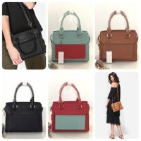 ราคา CHARLES & KEITH STRUCTURED TOP HANDLE BAG (442966367)