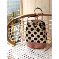 ราคา Underline Mini Bucket Bag Polka dot Pink กระเป๋าผ้าแคนวาส ทรงขนมจีบลายจุด (3619886950)