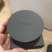 ราคา พร้อมส่ง แป้งฝุ่นThree Ultimate Diaphanous Loose Powder(Matte)01 ขนาด 7g. ของใหม่ แท้‼️ (3234237029)