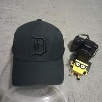 ราคา Mlb detroit tigers Black on Black หมวกดั้งเดิมพร้อมรูปถ่ายของคุณเอง (42705820686)