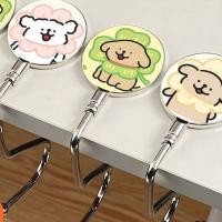 ราคา ตะขอแขวนกระเป๋านักเรียนลายลูกสุนัขพร้อมตะขอแขวนกระเป๋านักเรียนข้างโต๊ะนักเรียนสไตล์ INS (29051155500)