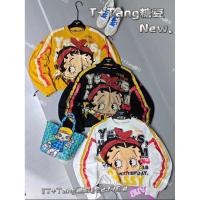 ราคา (พร้อมส่ง)เสื้อสเวตเตอร์แขนยาว ทรงครอปโอเวอร์ไซส์ งานรีดเพชรลาย Betty TAG: T+Tang (42665264192)
