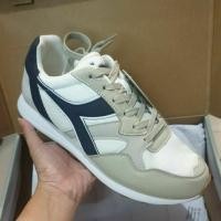 ราคา Diadora EQUATORE WHITE Diadora รองเท้าผ้าใบ (22535755163)