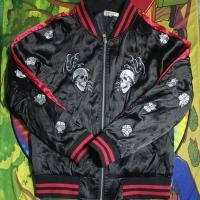 ราคา เสื้อแจ็คเก็ต มือสอง งานแบรนด์ Diesel Skull Embroidery Reversible Sukajan Jacket Black Satin Size M (40961098287)