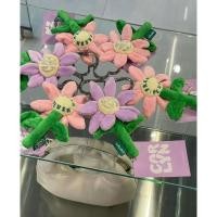 ราคา พร้อมส่ง) พวงกุญแจดอกไม้ CARLYN X FRESH PLUSH (20982672199)