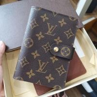 ราคา กระเป๋าตังค์lvพร้อมใบลูก (23485913259)