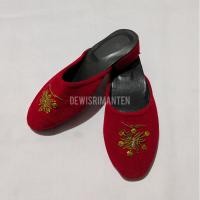 ราคา MERAH รองเท้าแตะเด็กกํามะหยี่สีแดง (57806285552)