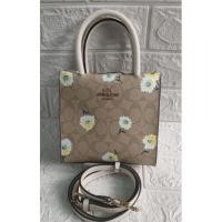 ราคา coach mini cally crossbody daisy โค้ช มินิ แคลลี่ ครอสบอดี้ เดซี่ (15904679416)