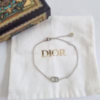 ราคา New : Dior CD Bracelet Silver-Finish Metal (5395622771)